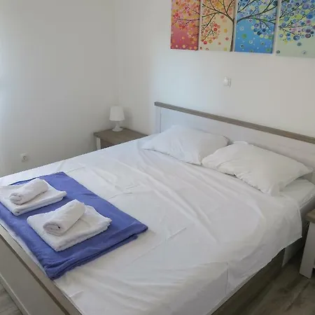 Family Apartment Baska (Krk)